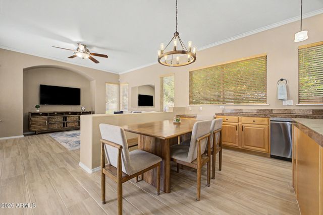 1937 W LARK Drive, Chandler, AZ 85286