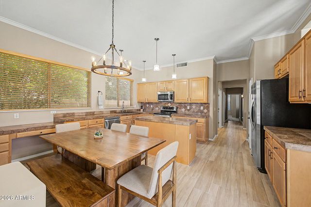 1937 W LARK Drive, Chandler, AZ 85286