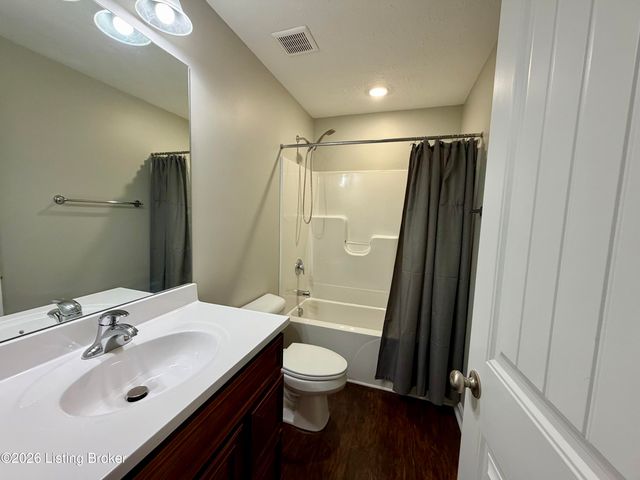 119 McGowan Ave, Bardstown, KY 40004