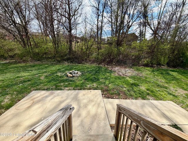 119 McGowan Ave, Bardstown, KY 40004