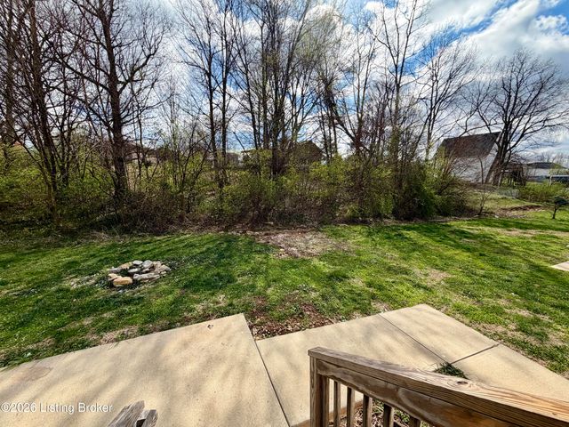 119 McGowan Ave, Bardstown, KY 40004