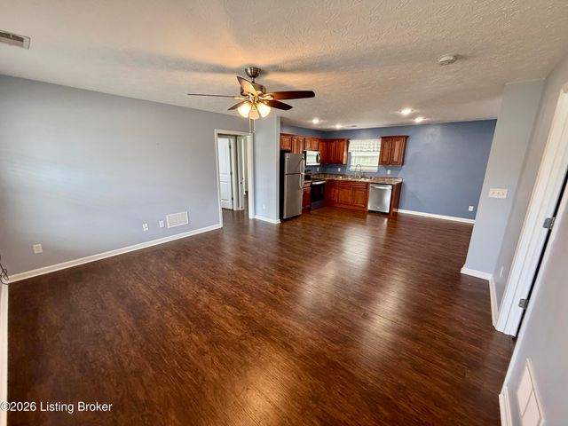 119 McGowan Ave, Bardstown, KY 40004