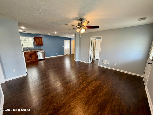 119 McGowan Ave, Bardstown, KY 40004