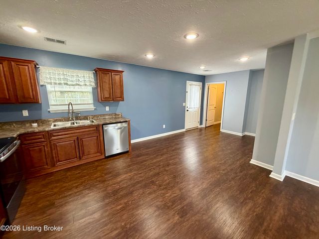 119 McGowan Ave, Bardstown, KY 40004