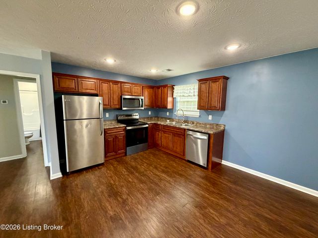 119 McGowan Ave, Bardstown, KY 40004