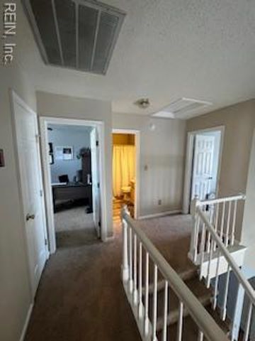 1713 Summer Lake CT, Virginia Beach, VA 23454