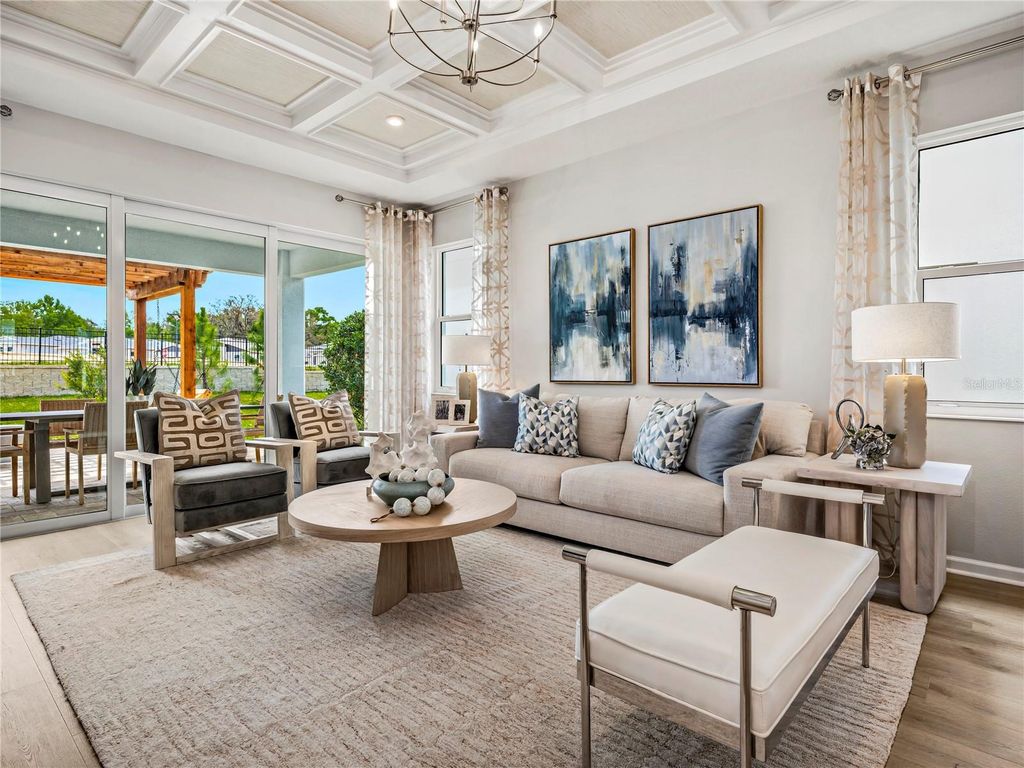 Image 16 of property listing at 924 CLUB CRESSWIND DRIVE, Lady Lake, FL 32159