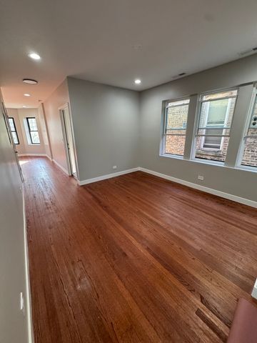 5000 N Major Avenue 2, Chicago, IL 60630