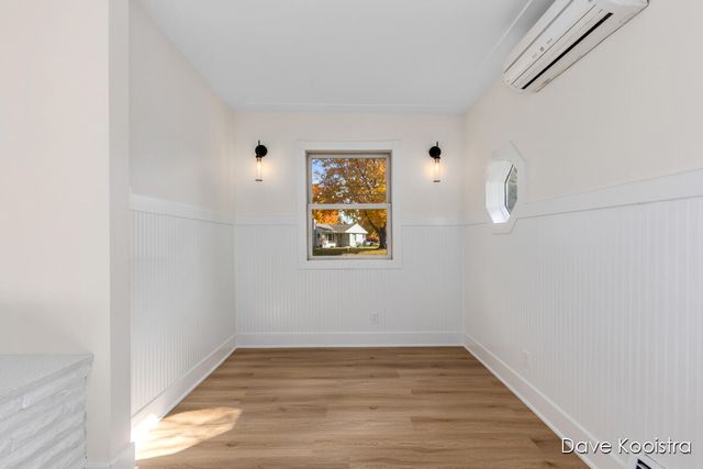 5191 Canal Avenue SW, Grandville, MI 49418