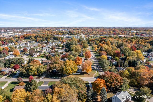 5191 Canal Avenue SW, Grandville, MI 49418