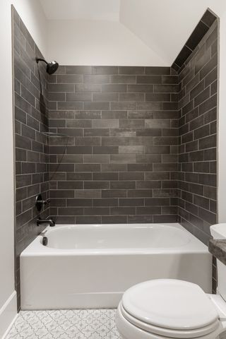 1160 Horn Springs Rd, Lebanon, TN 37087