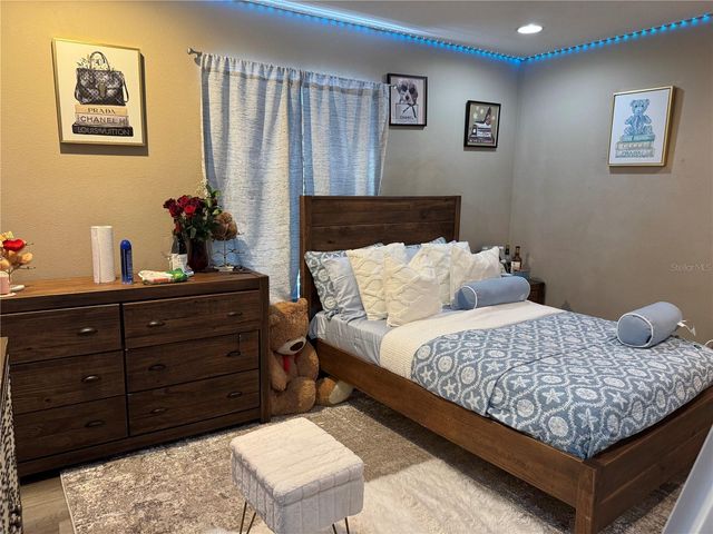 435 STONE BRIAR DRIVE, Ruskin, FL 33570