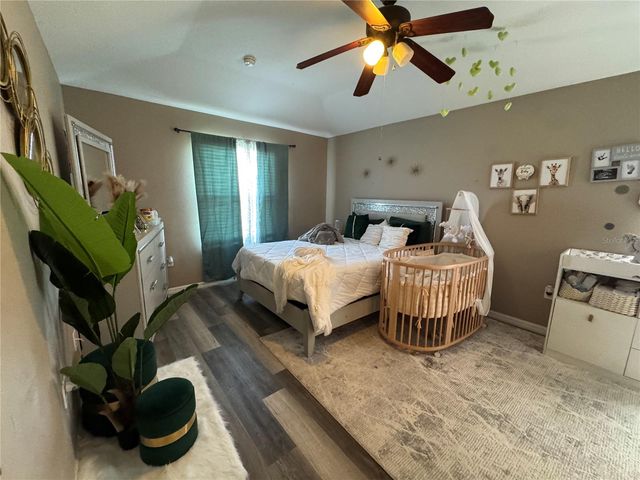 435 STONE BRIAR DRIVE, Ruskin, FL 33570