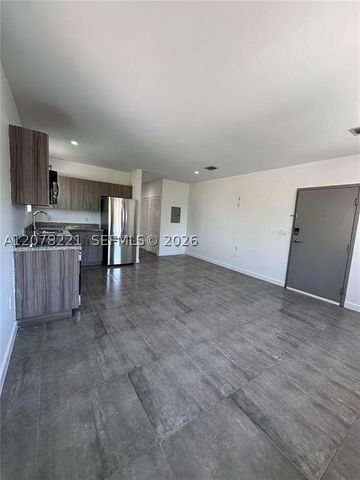 165 NW 39th St 3, Miami, FL 33127