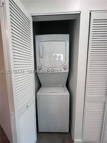 165 NW 39th St 3, Miami, FL 33127