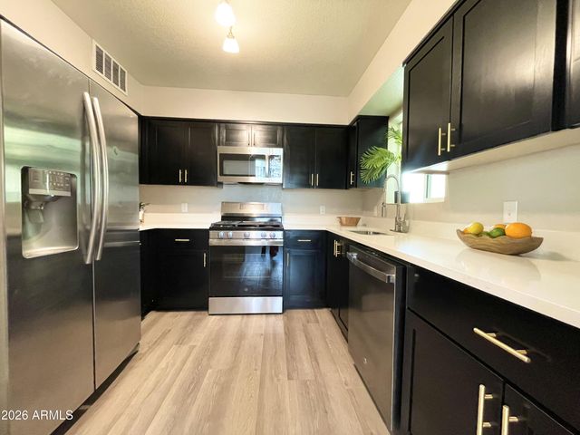 78 N AMARILLO Street, Casa Grande, AZ 85122