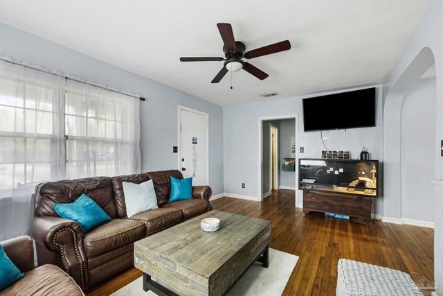 1801 E Cross St, Pensacola, FL 32503