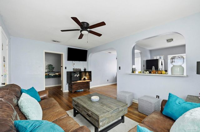 1801 E Cross St, Pensacola, FL 32503