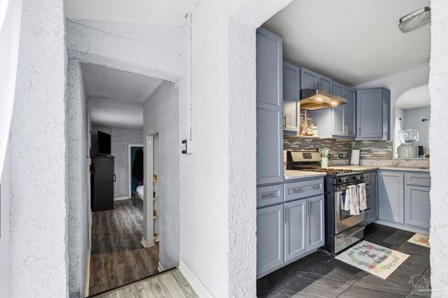 1801 E Cross St, Pensacola, FL 32503