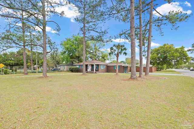 1801 E Cross St, Pensacola, FL 32503
