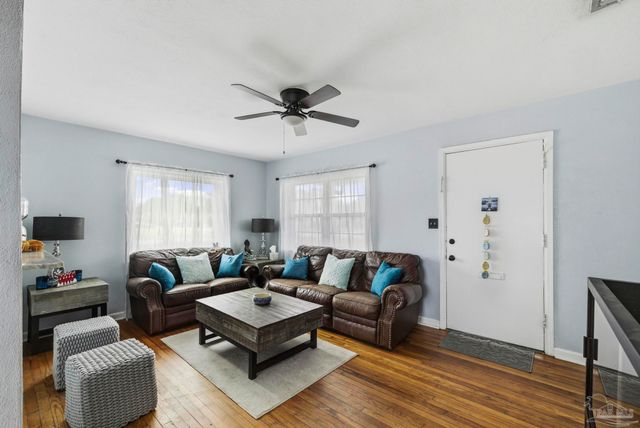 1801 E Cross St, Pensacola, FL 32503