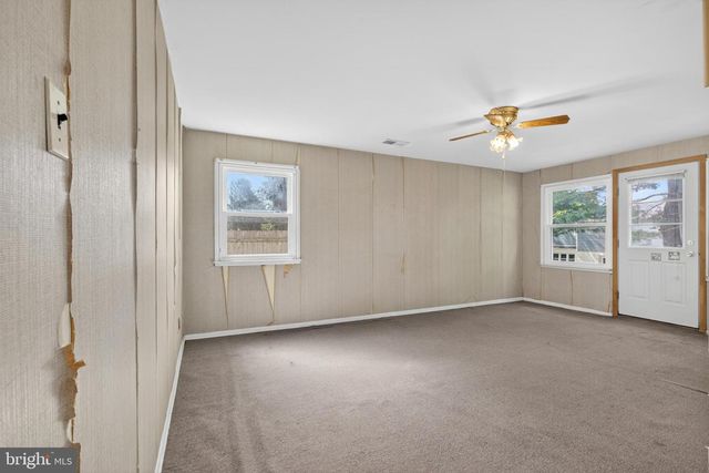 532 CEDAR DR, Lafayette Hill, PA 19444