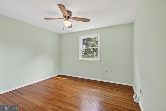 532 CEDAR DR, Lafayette Hill, PA 19444
