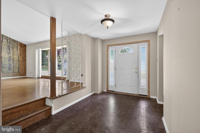 532 CEDAR DR, Lafayette Hill, PA 19444