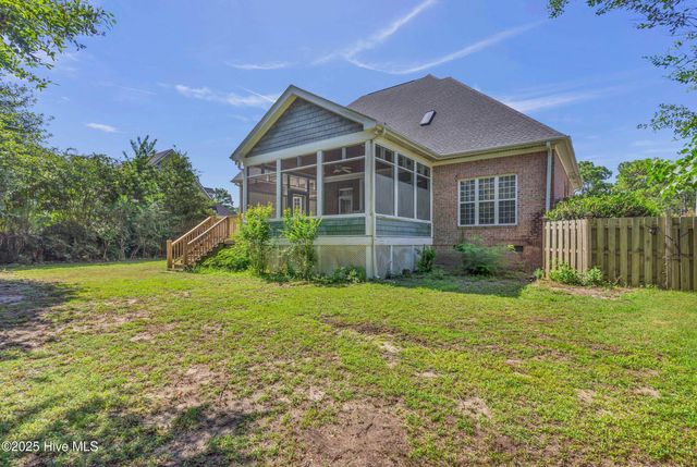 4829 Wedgefield Drive, Wilmington, NC 28409