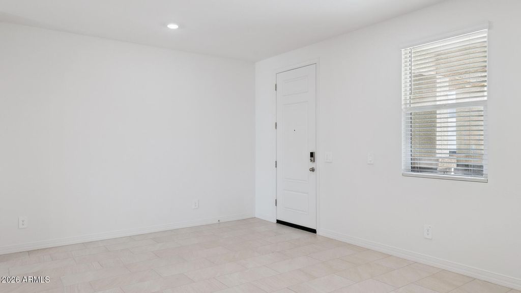 17468 W VISTA NORTE Street, Goodyear, AZ 85338 — photo 4