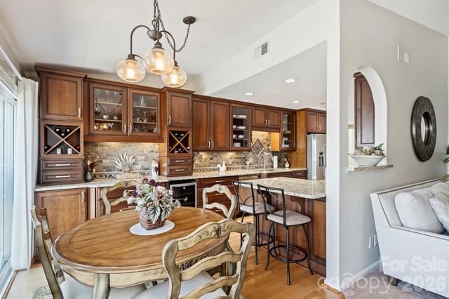 20427 Harborgate Court 606, Cornelius, NC 28031