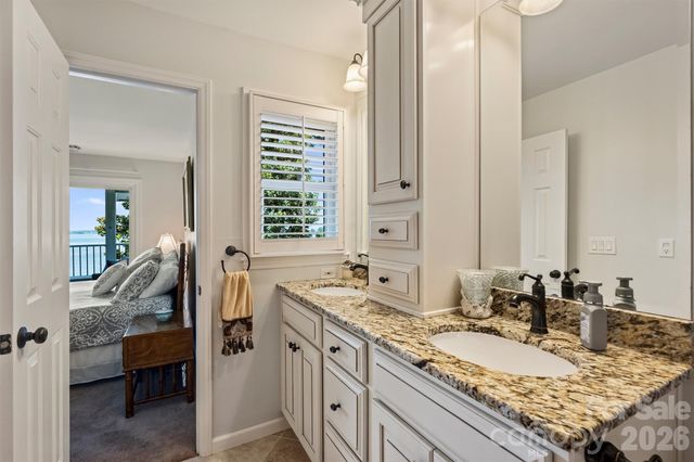 20427 Harborgate Court 606, Cornelius, NC 28031