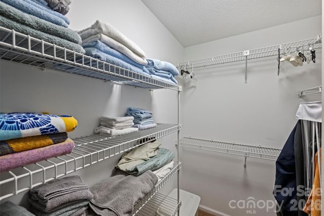 20427 Harborgate Court 606, Cornelius, NC 28031