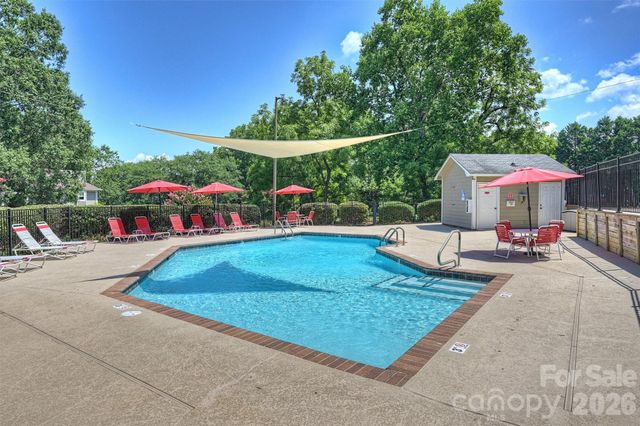 20427 Harborgate Court 606, Cornelius, NC 28031
