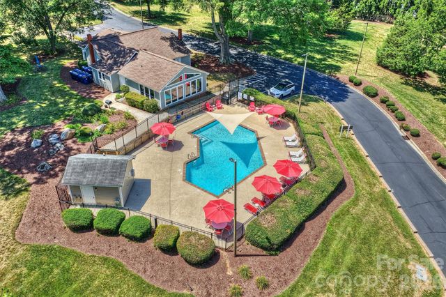 20427 Harborgate Court 606, Cornelius, NC 28031