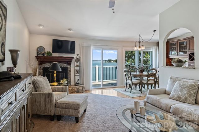 20427 Harborgate Court 606, Cornelius, NC 28031