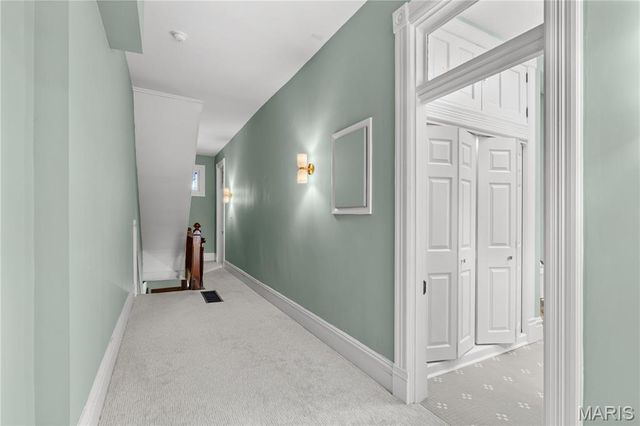 2346 Albion Place, St Louis, MO 63104