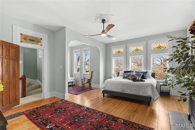 2346 Albion Place, St Louis, MO 63104