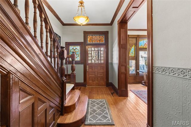 2346 Albion Place, St Louis, MO 63104