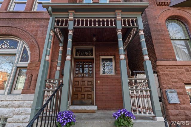 2346 Albion Place, St Louis, MO 63104