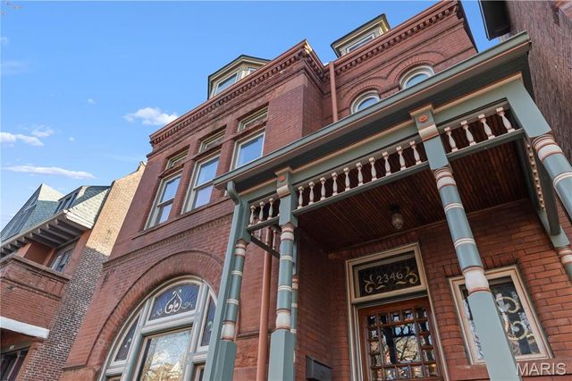 2346 Albion Place, St Louis, MO 63104