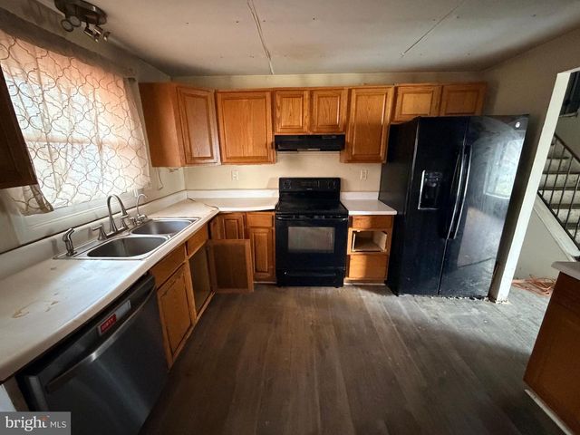 6323 JOSEPHINE RD, Waldorf, MD 20601