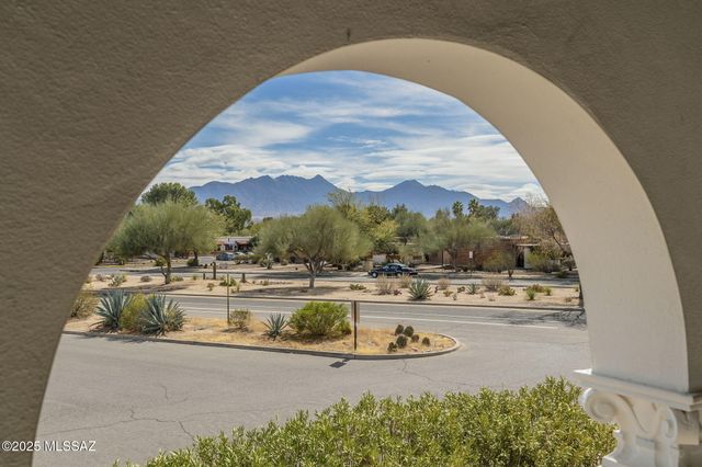 568 W Paseo Solana, Green Valley, AZ 85614