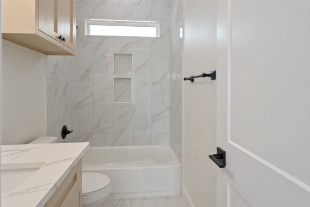 804 N Needmore, Athens, TX 75751