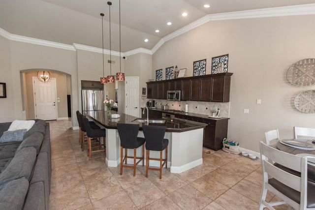 3357 Buckingham Avenue, Clovis, CA 93619