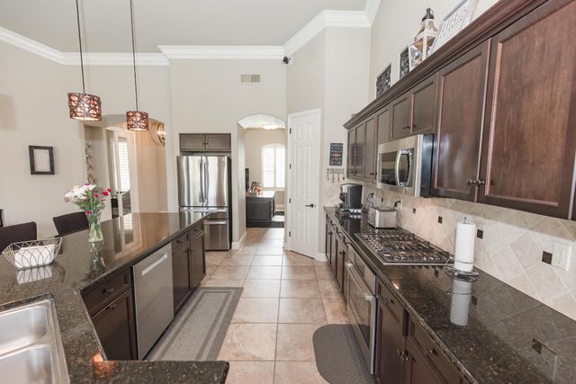 3357 Buckingham Avenue, Clovis, CA 93619