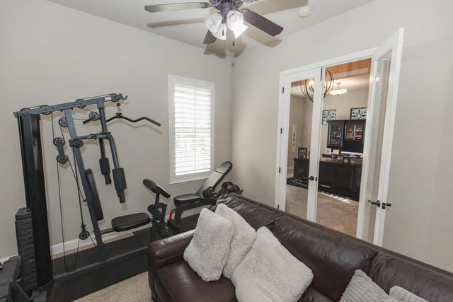 3357 Buckingham Avenue, Clovis, CA 93619