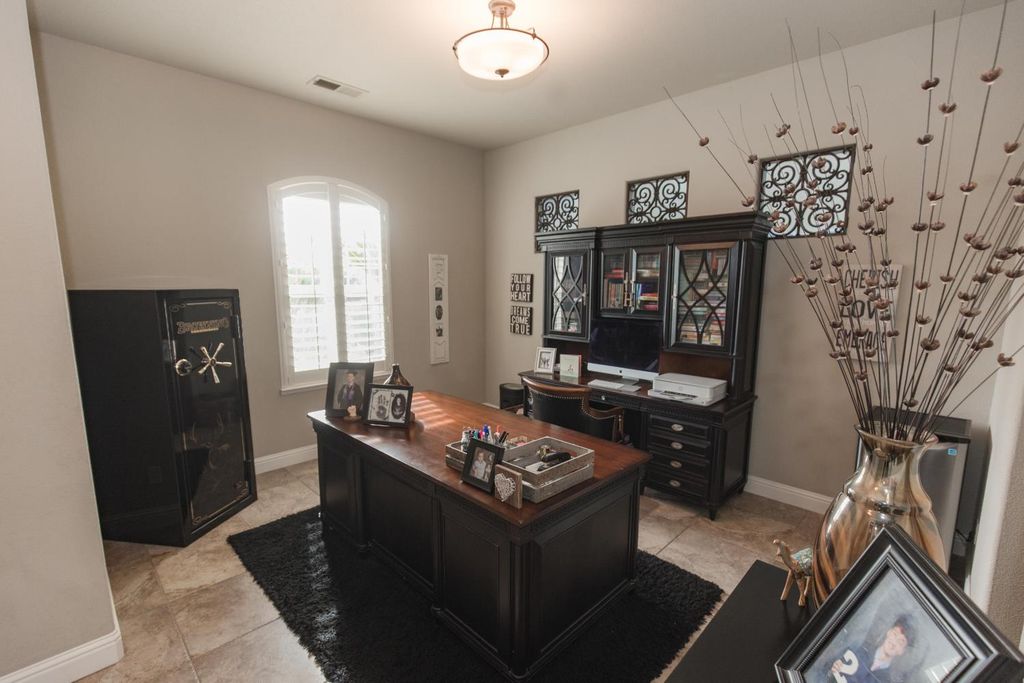 Image 26 of property listing at 3357 Buckingham Avenue, Clovis, CA 93619