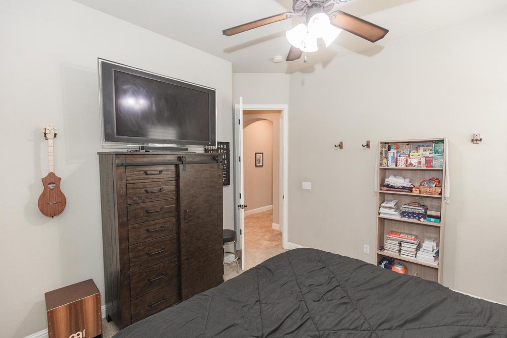 Image 44 of property listing at 3357 Buckingham Avenue, Clovis, CA 93619