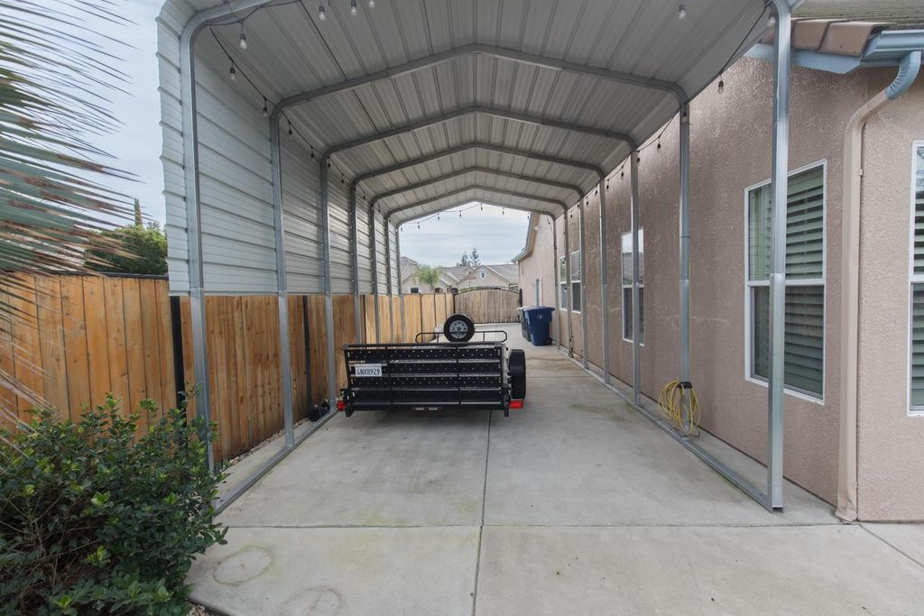 Image 62 of property listing at 3357 Buckingham Avenue, Clovis, CA 93619